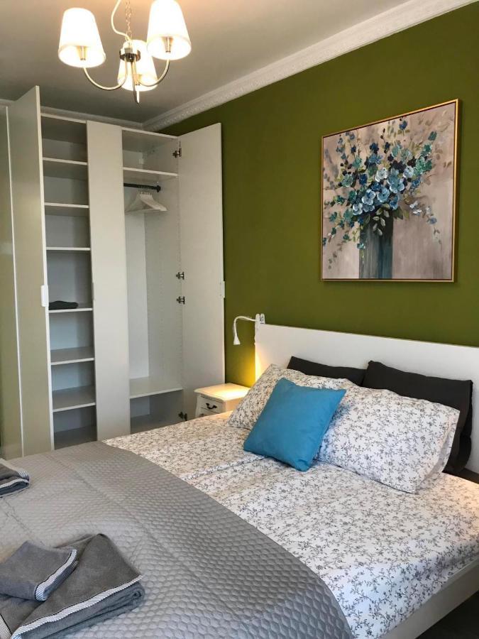 Apartment Neptun Varna Bagian luar foto